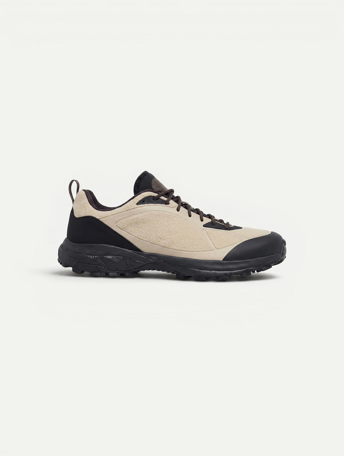 Hollow Approach Shoes